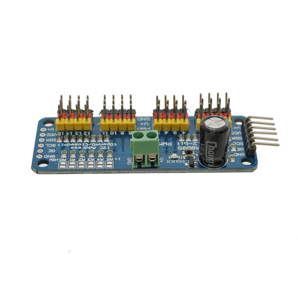 Modul I2C PCA9685 cu 16 canale pentru controlul servomotoarelor