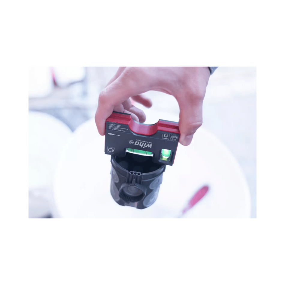 Mini nivela magnetica de buzunar pentru electricieni, 8 cm, Wiha 46957