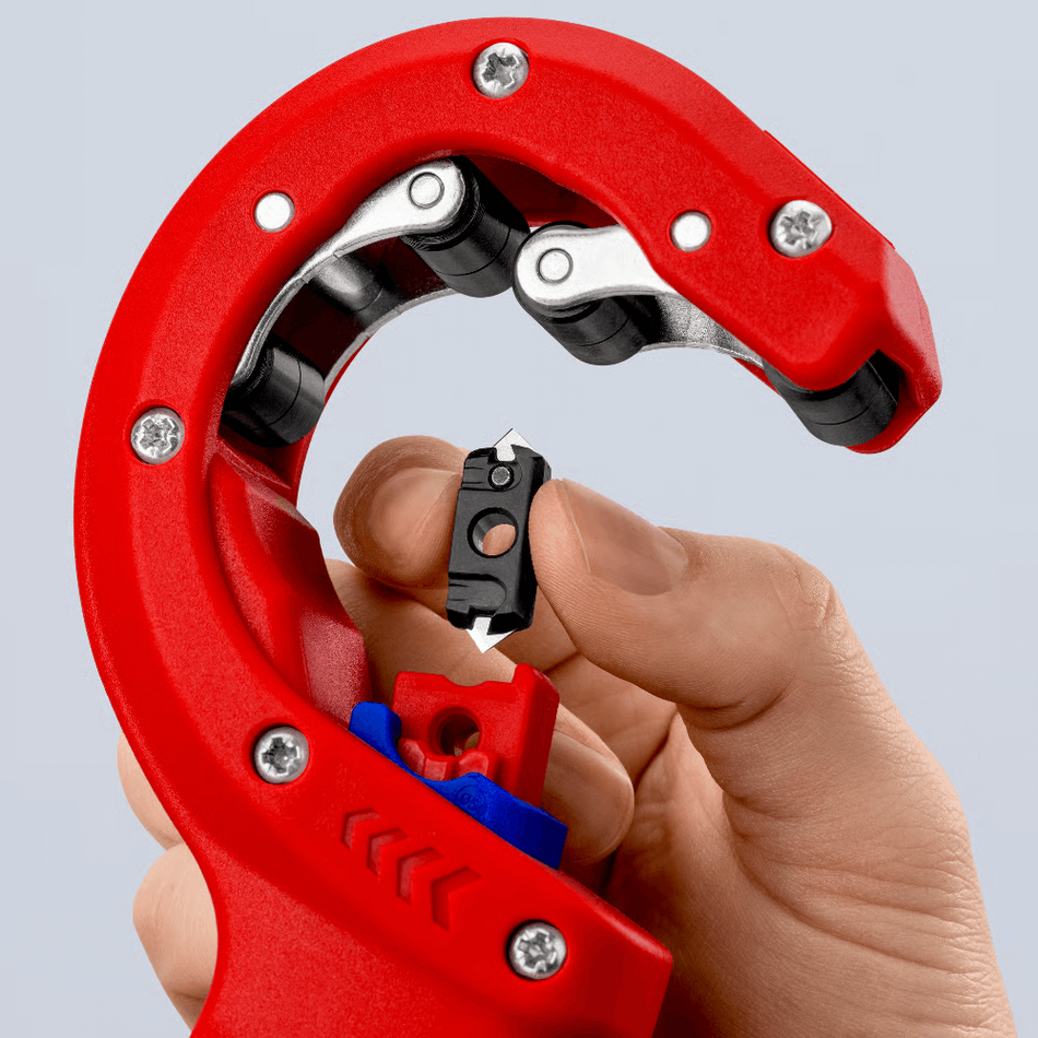 Unealta de taiat tevi din plastic cu pereti grosi DP50 KNIPEX 90 23 02 BK